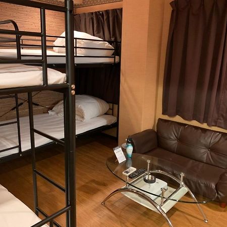 Uehonmachi Plaza Hotel (Adults Only) Osaka Eksteriør billede